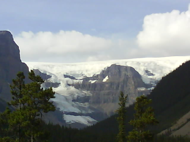 Alberta 085 Snow In August 2009.jpg